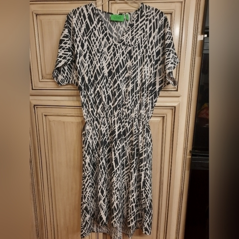 LOGO‎ Dress Black White XS! Lightweight